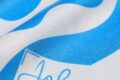 Johans-Tuch-Blue-Swirl-detail Brillen- und Displaytuch Blue Swirl